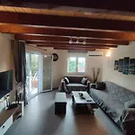 Nikitas Maisonette